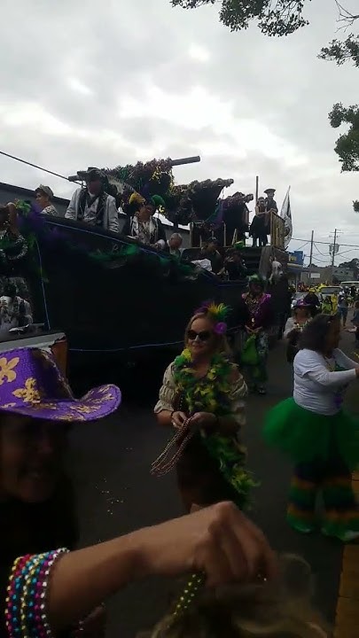 fort walton beach mardi gras parade 2025