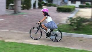 小学二年の愛遥♡ニュー自転車「20インチキッズバイク FUJI ABSOLUTE 20」に初乗り♪