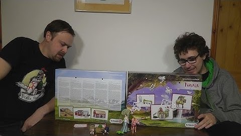 Schleich Advent Calendars Day 18 | Ashens & Nerdcubed