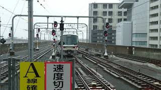 221系が、奈良駅を発車。