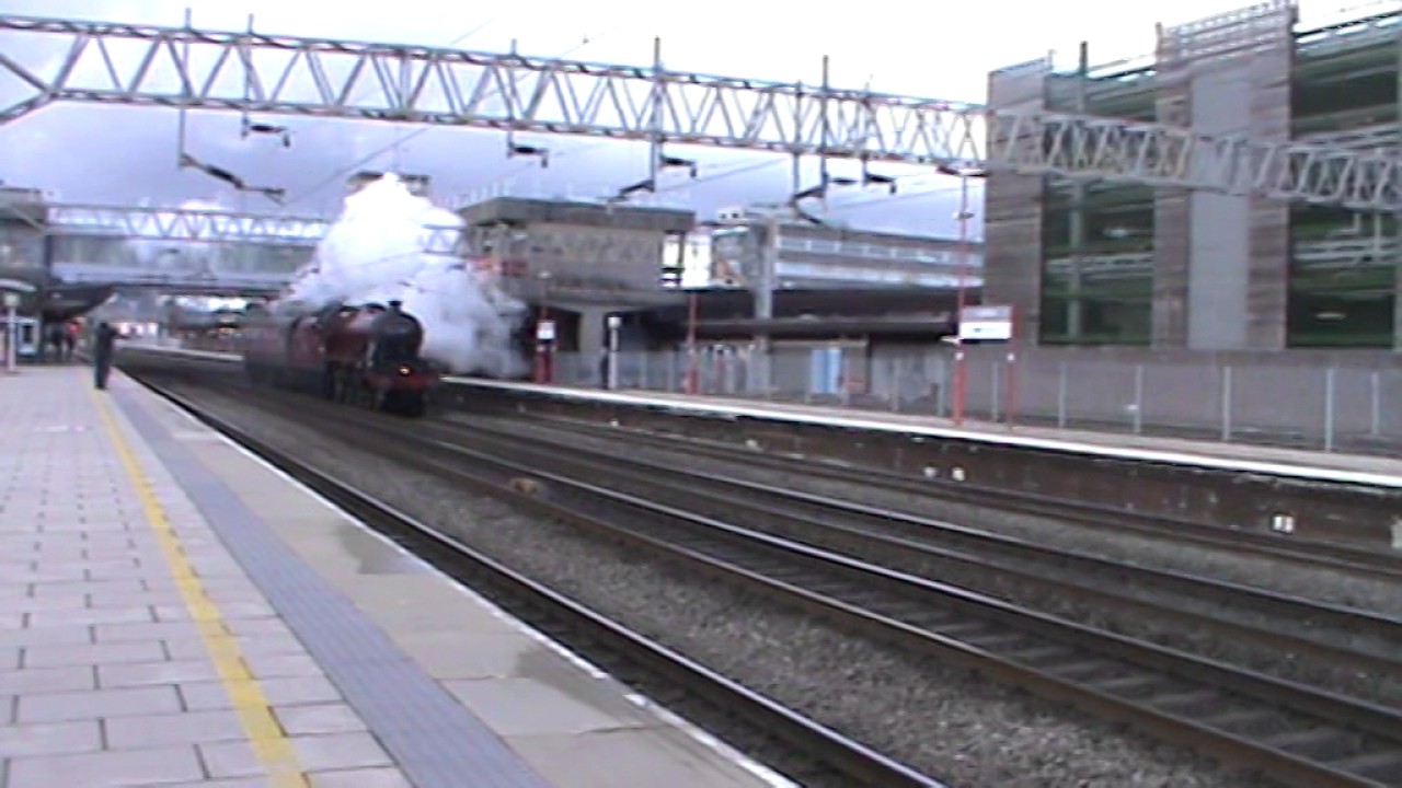 Stafford Railway Station 45699 Galatea passes the UFL working 5V44 on the 20th March 2017