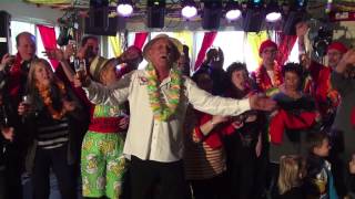 Gradje - geef ons maar unne meter bier