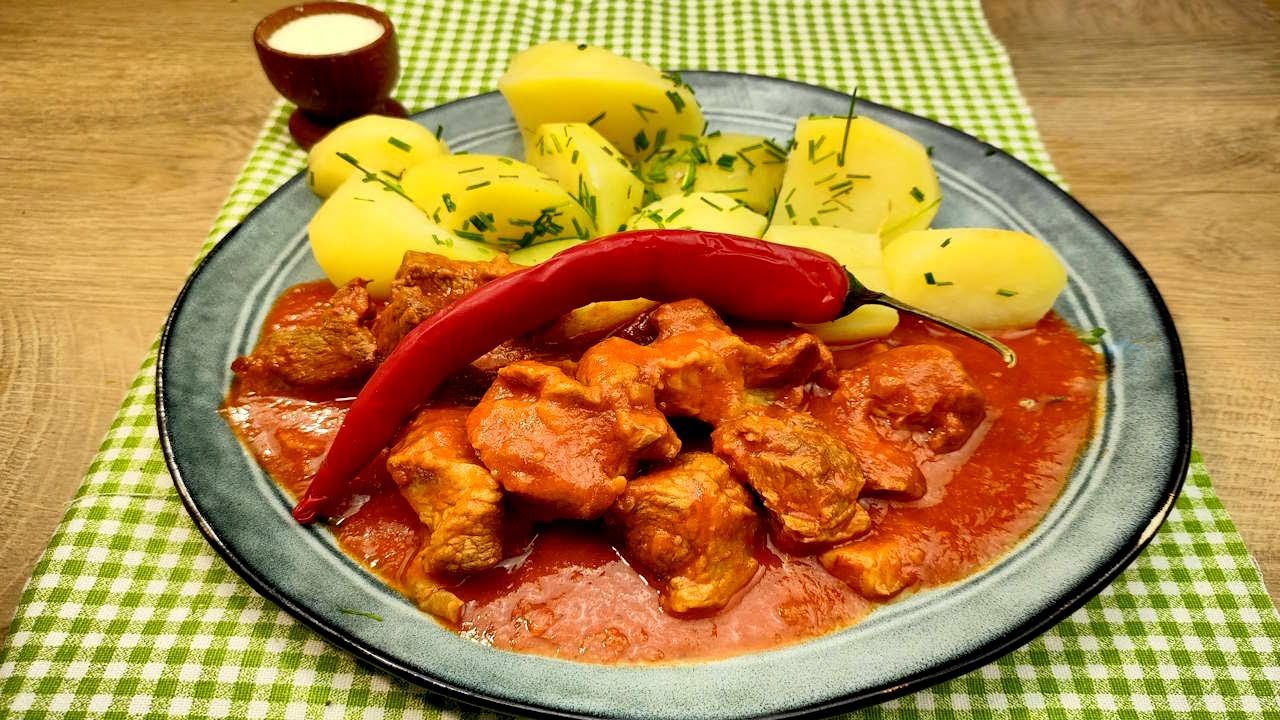 Maďarský perkelt: Recept, který rozbourá představy o guláši