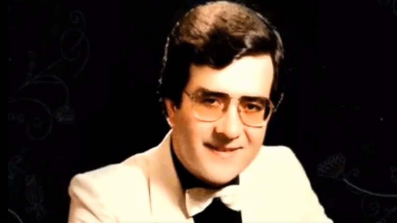 Ali Gürlü - Üç güzel oturmuş of gergefin işler aman aman (internette olmayan türküler)