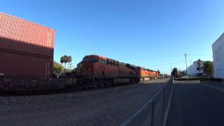 Bnsf Intermodal With Es44Ac Et44C4 Dpu