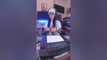 Jazzy beats Finger Drumming on Ableton Push 3 - sold my soul - Gnarly