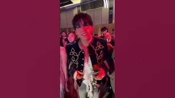 Taehyung vibing at Love Your W #taehyung #taehyungupdates #kimtaehyung #btsv #bts #shorts