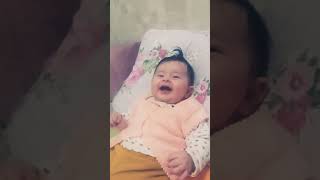 GÜLEN BEBEK ESMA... 😊 Komik bebek videoları #evdekal