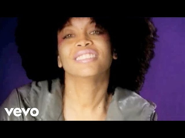 ERYKAH BADU - JUMP UP IN THE AIR