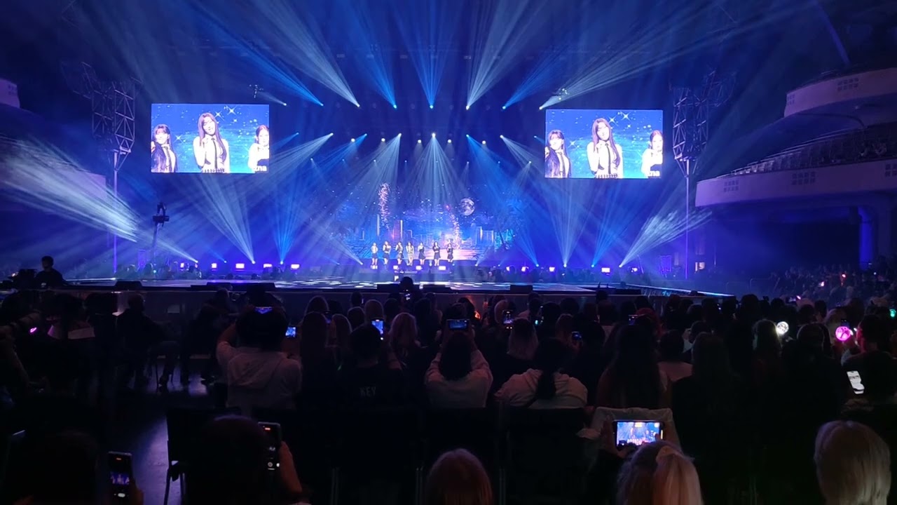 IZNA IWALY (I-LAND2:N/a COVER) | KCON 2024 GERMANY