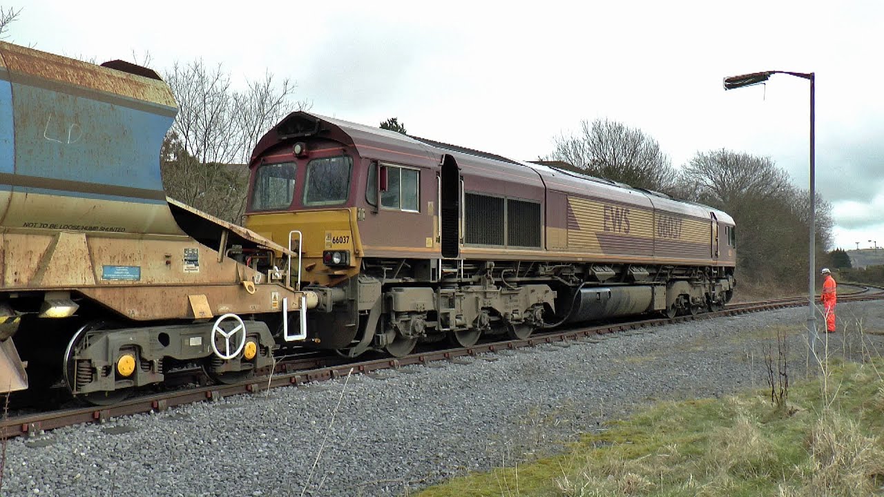66037 Rare Ballast Train up to GCG 05/03/2014