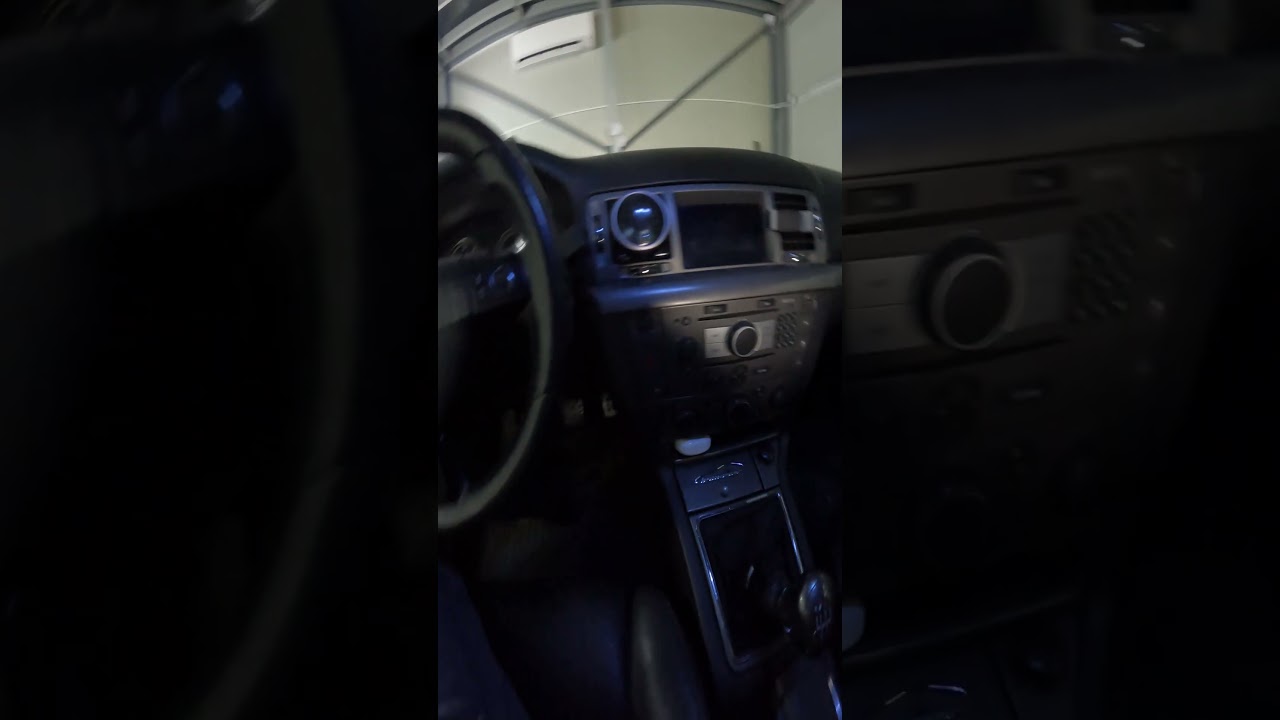 Opel Signum Ground Zero Amplifier & Ground Zero Sparewheel Subwoofer GZCS 10 SUB