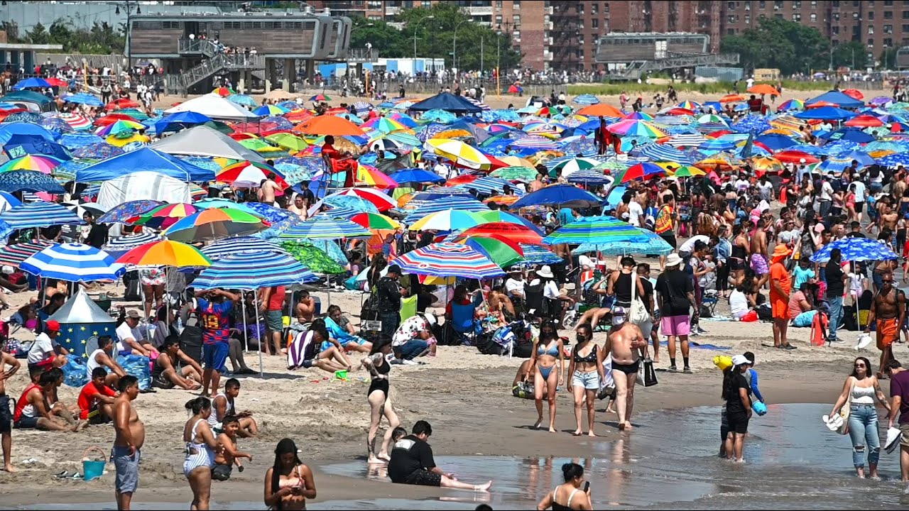 Coney Island Beach Walk on July 4, 2021 with ocean wave sounds