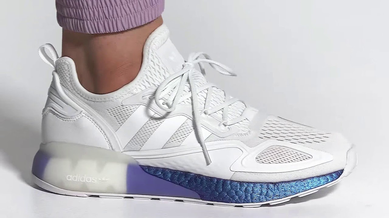 Oceano Amperio localizar Zapatillas adidas ZX 2K Boost tenis para correr en color Blanco / nuevo  modelo - YouTube