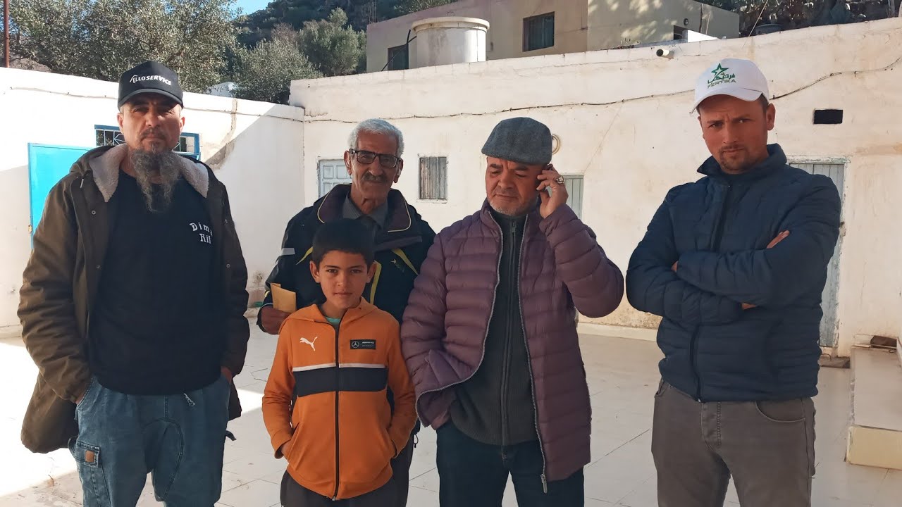 مسجد أريانن ببني سيدال الجبل ينتظر أياديكم وهذا ما جرى بعد وصول فريق الحاج أحمد أصغير 0661261488 .