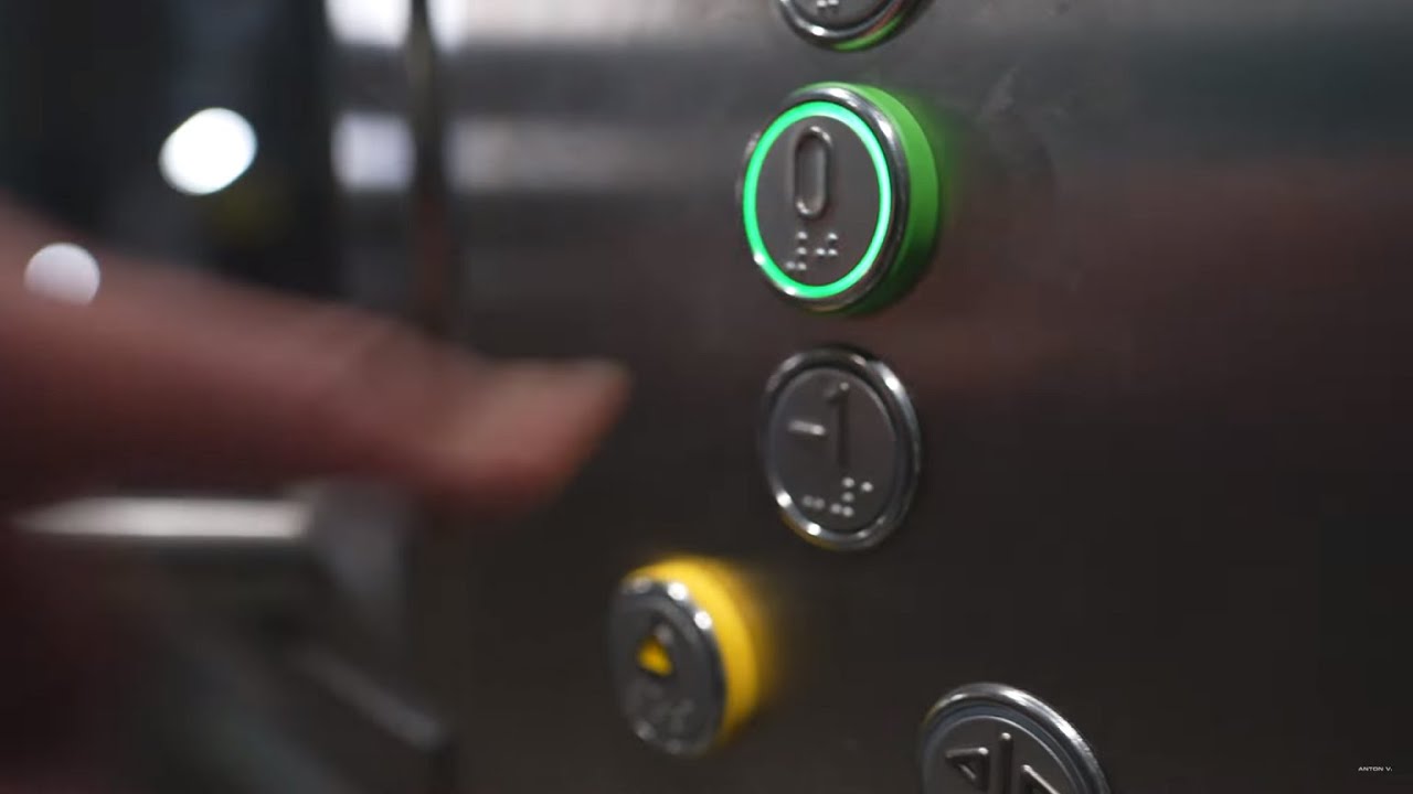 Poland, Warszawa Wschodnia railway station, KONE elevator @ night