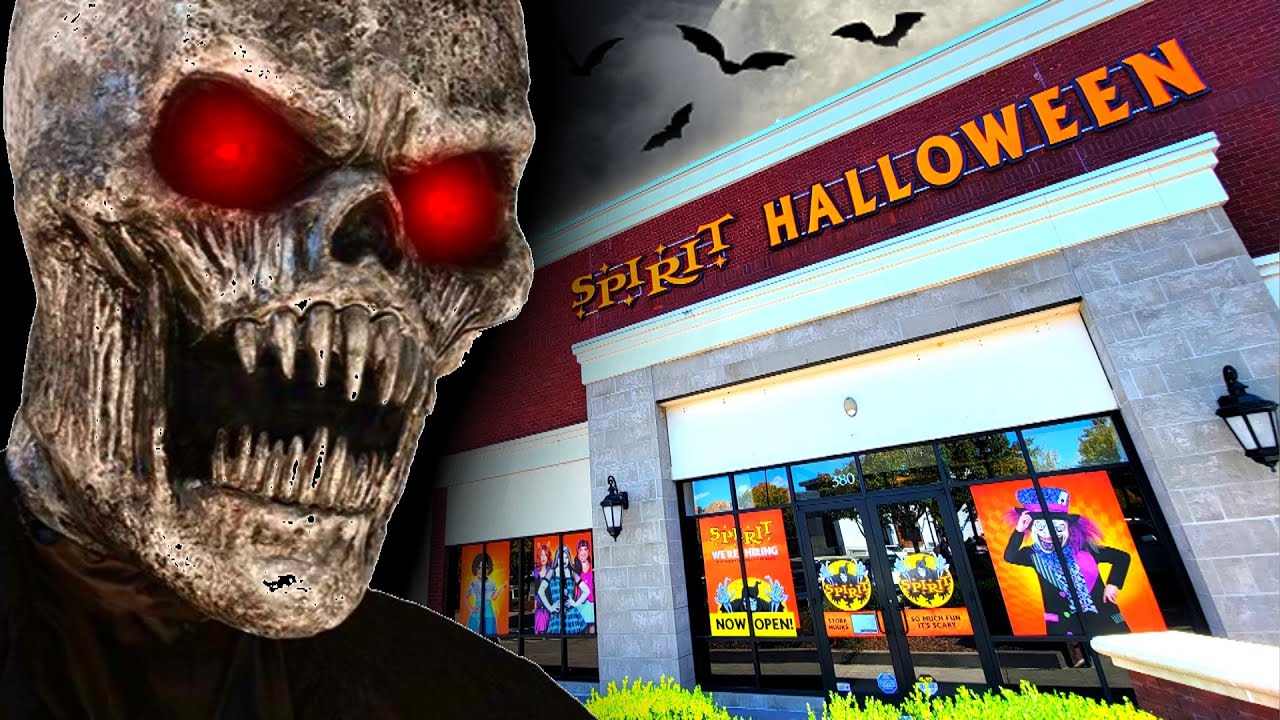 SPIRIT HALLOWEEN 2022 INSIDE ABANDONED CHARMING CHARLIE MARIETTA GEORGIA