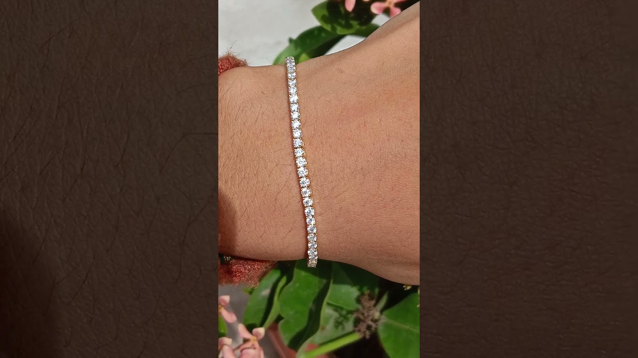 Unmatched Shine ✨ | Fully Iced-Out Moissanite Diamond Bracelet Flex 🔥