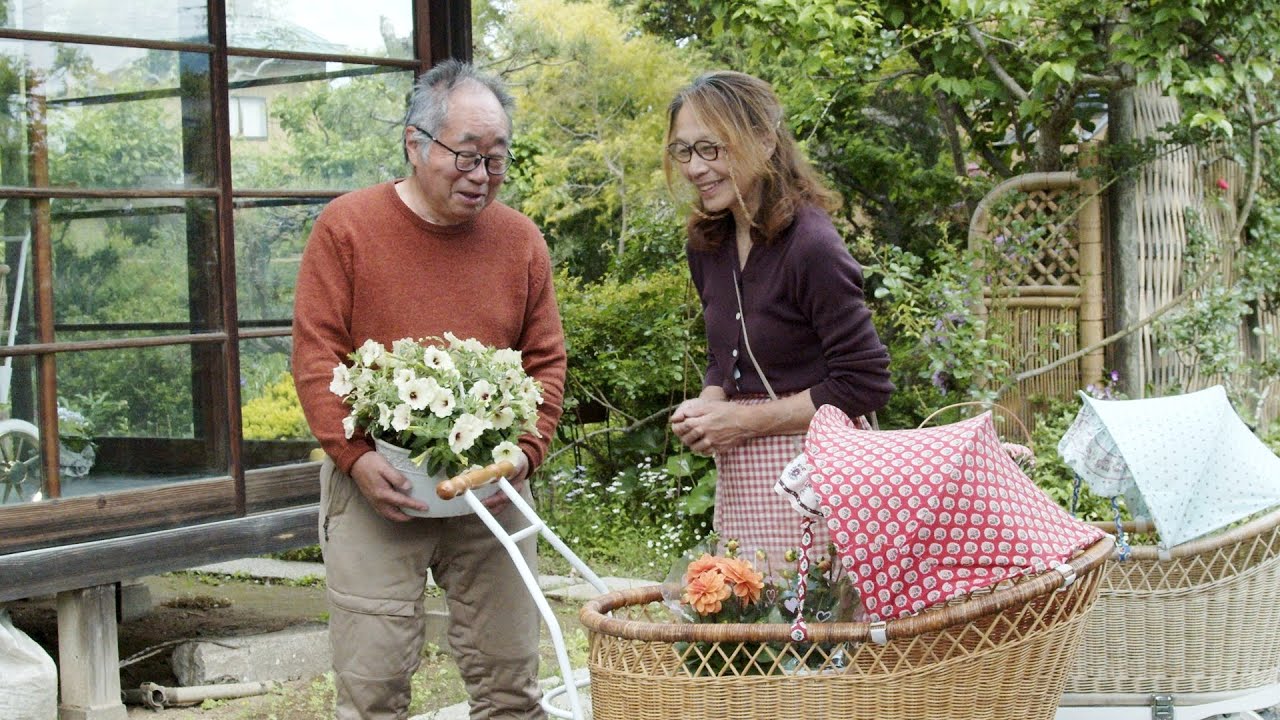 Не нужно быть особо осторожным, просто будьте честны и наслаждайтесь обществом взрослых.