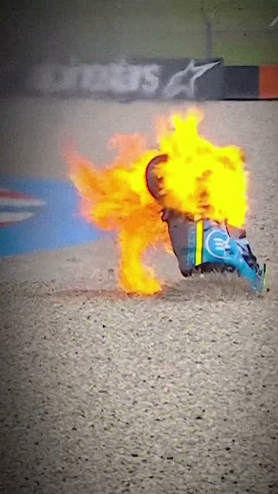 Ai Ogura big crash saat latihan bebas, motor meledak 🫨 #aiogura #dutchgp #ttassen #motogpbelanda