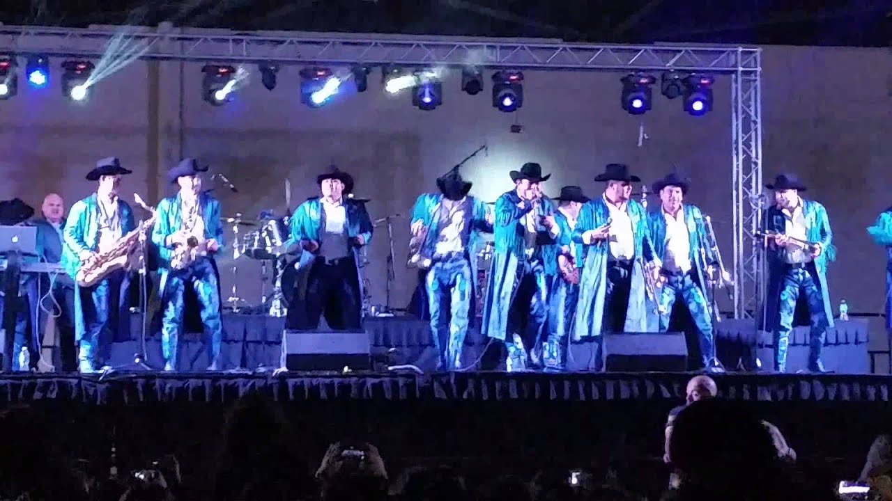 Banda Machos Raton Al gato y al raton (BANDA MACHOS ) - YouTube
