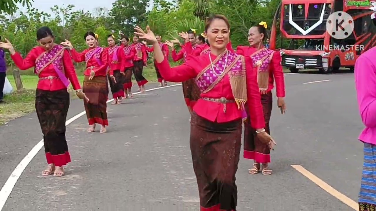 ตัดต่อคลิปยาว ขบวนรำแห่เทียนเข้าพรรษา อบต.บ้านแพ