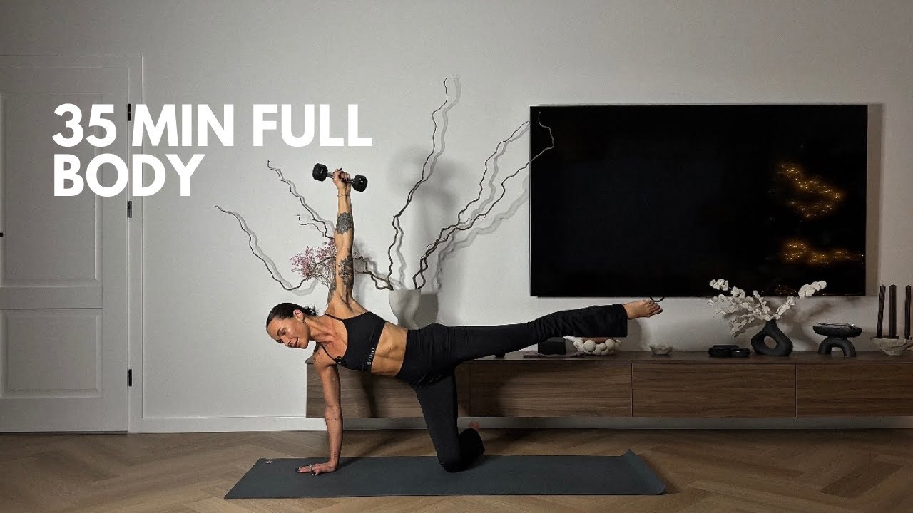 35 MIN FULL BODY TRENIRUOTĖ | SU SVARELIAIS | CORE & CHIC | Pilatesas namuose