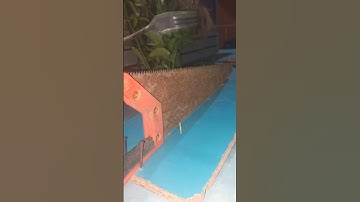 The Fastest Way to Fix a Jammed Wood Saw*