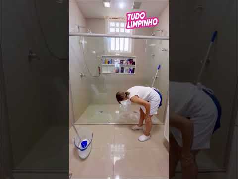 Tudo Limpinho.com ensina a limpar seu box com Spray de Querosene