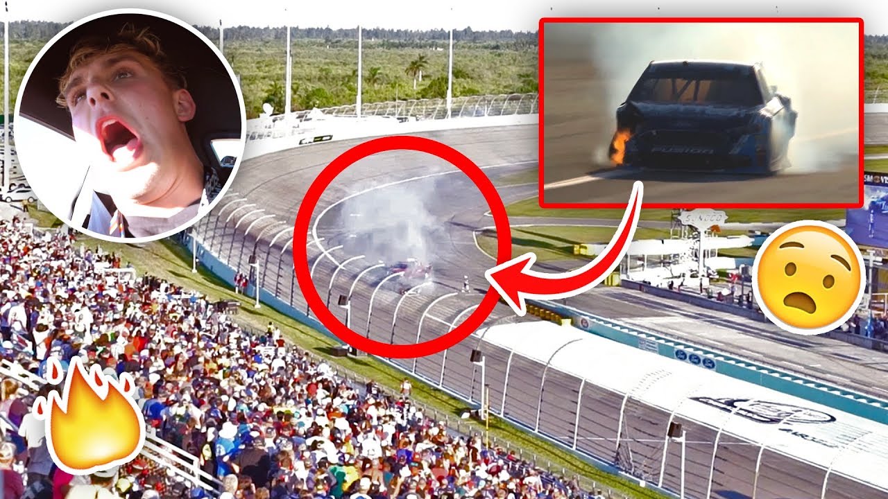 Our NASCAR Caught On Fire During The Race... {EMERGENCY} - Our NASCAR Caught On Fire During The Race... {EMERGENCY}
