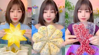 Star Fruit Jelly and Berry Candy Dessert Snack Collection