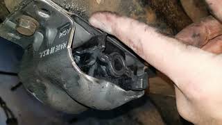 1992 obs EASY method to change motor mounts Chevy K5 Blazer Competion Engine Mount Replacement By Diy4x Com