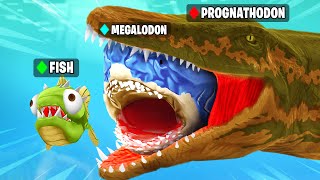 BECOMING WORLDS BIGGEST SHARK! (Eat Sharks To Grow) screenshot 4