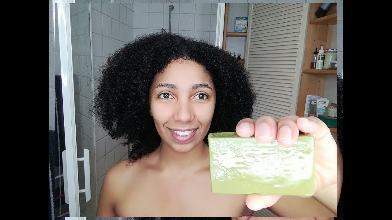 Como lavar cabelos com sabão em barra! - YouTube