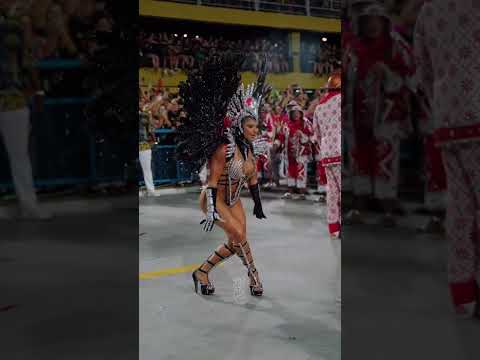 브라질 카니발의 가장 위대한 여왕