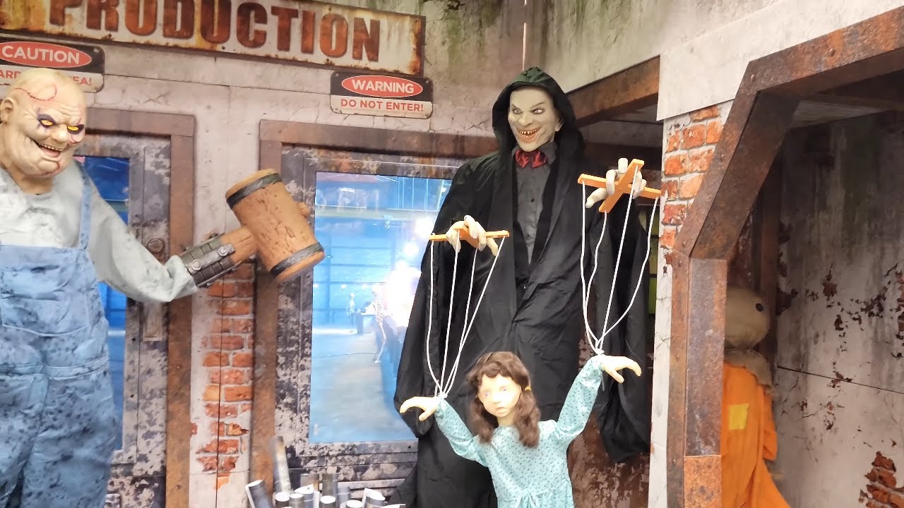 Spirit Halloween 2021 Store #3 in San Antonio Texas Hwy 151 & Loop 410