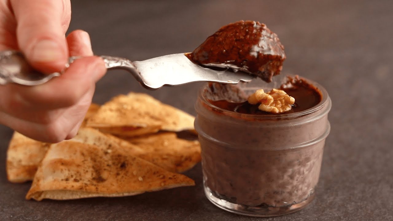 Black Bean and Walnut Pâté