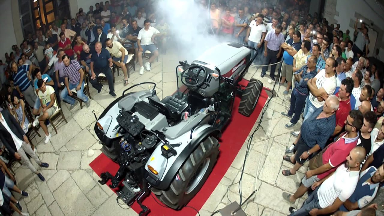 PRESENTAZIONE FRUTTETO BASSO Carraro Agricube (Agritalia)  -DIVINCENZOtractors