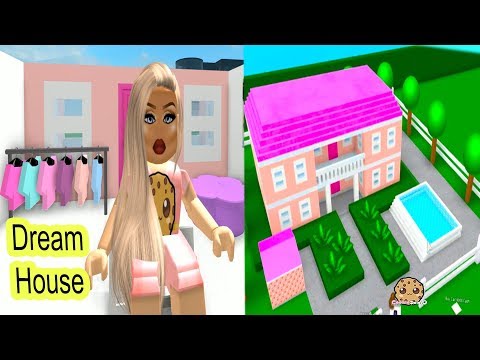 Building My Own Barbie Dream House !!! Let's Play Roblox Game Video