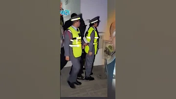 لحظة مداهمة الدرك الملكي لـ ـــ وكر الـ ـــ دعـ ــارة في بوسكورة اليوم شوف شحال ديال البنات خرجو 