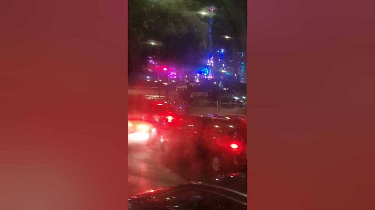 Winter Wonderland pass on London Bus #ferriswheel #winterwonderland #London #Christmas