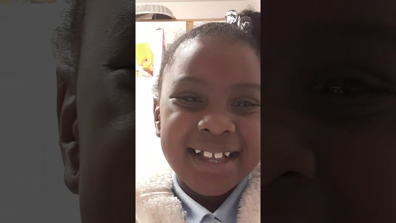 Kali and uncle bake a cake 