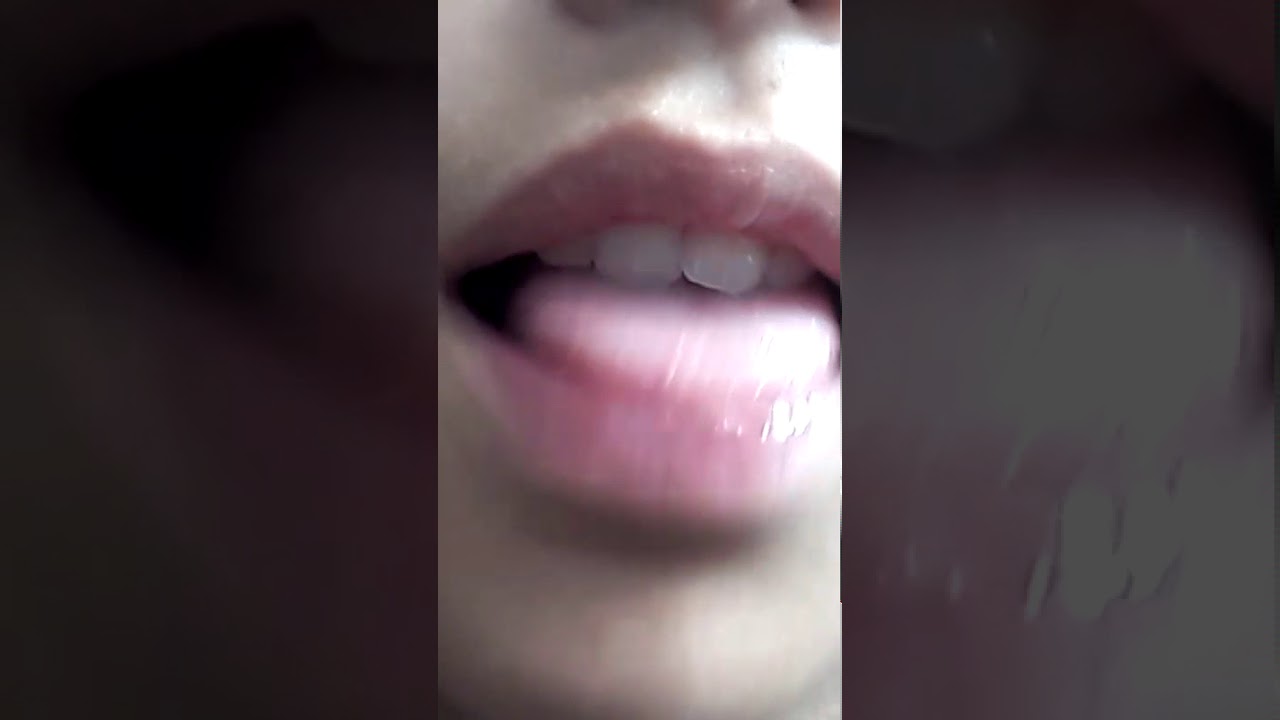 Cómo hacer trucos con la lengua - YouTube