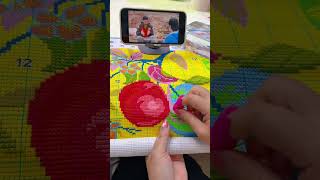 It s so cool to do embroidery while watching TV#Luoluo cross-stitch#New style cross-stitch