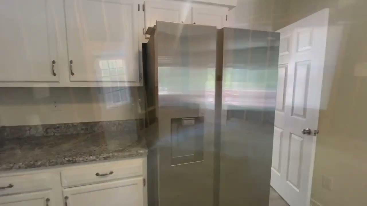 Richmond Home For Rent - 4 Bed 2.5 Bath - by Property Management in Richmond