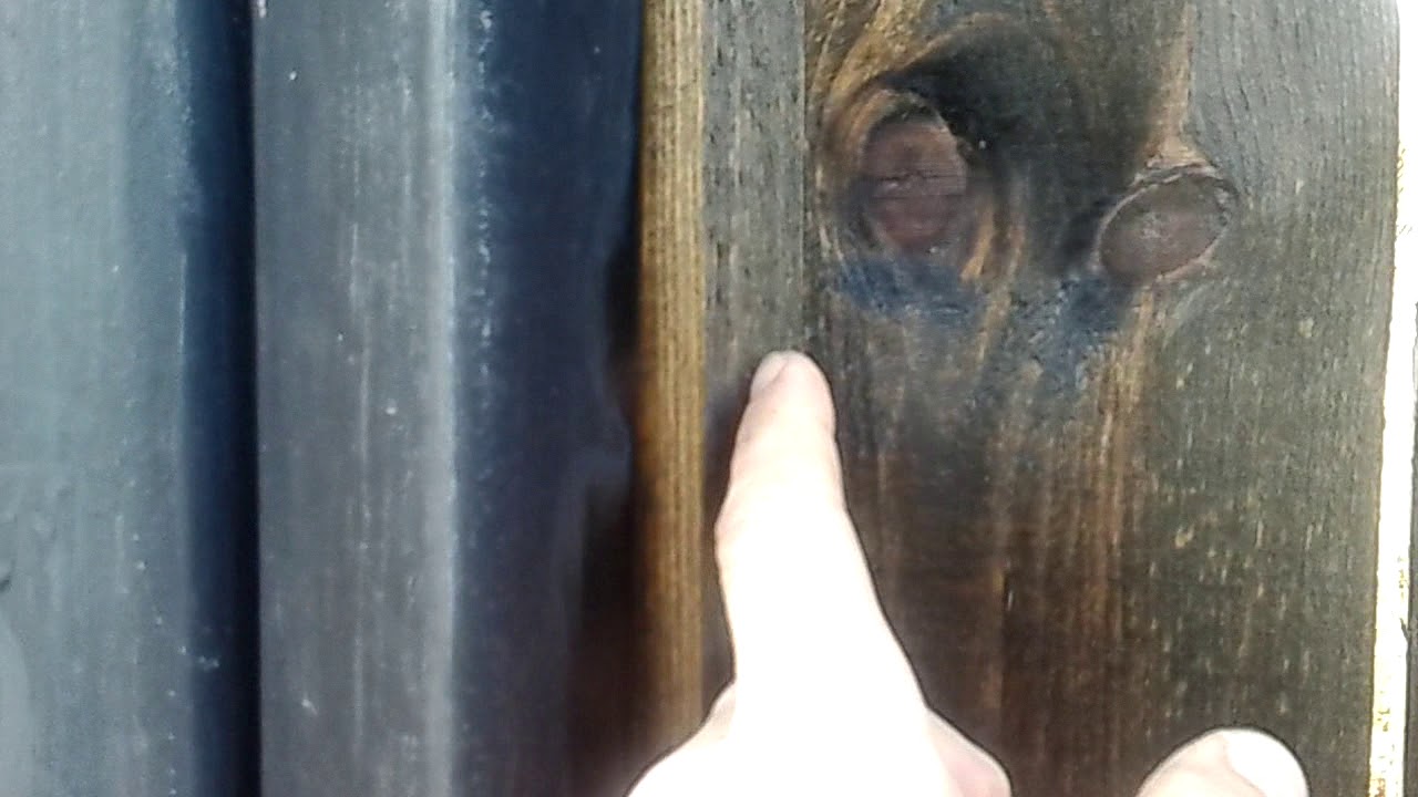 Покраска деревянного забора . - YouTube