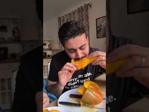 وانت بتاكلها ازاي