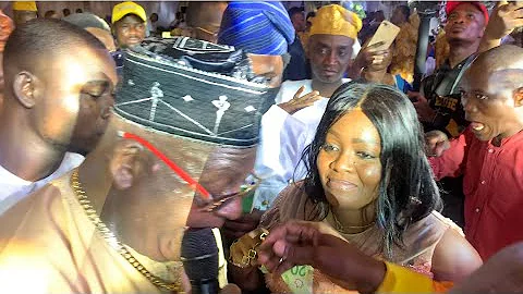 HELEN PAUL TATAFO SPRAYS DOLLARS ON SHINA PETERS AT REVOLUTION PLUS PROPERTIES FATHER’S BURIAL