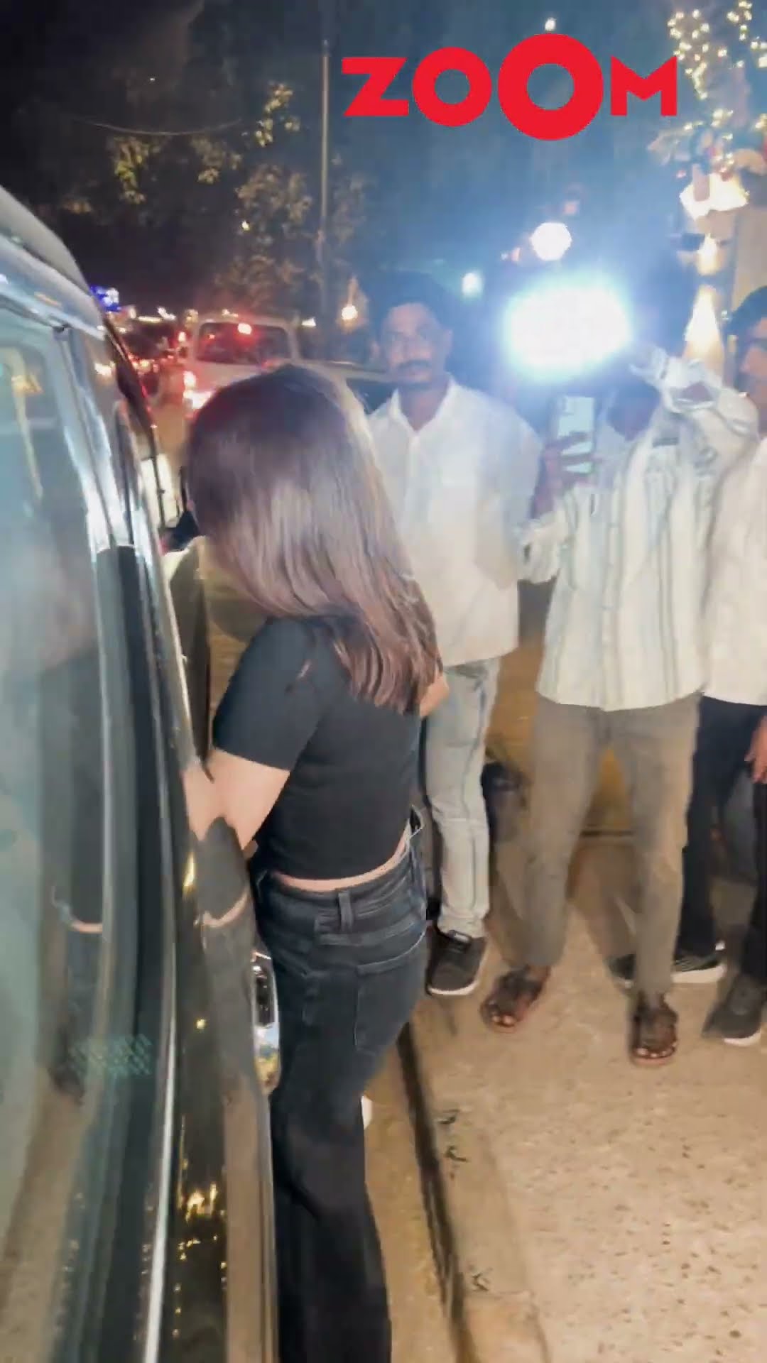 Bhumi Pednekar seen TWINING with sister Samiksha as spotted outside a cafe ? #bhumipednekar