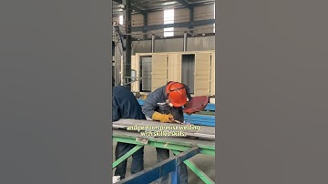 The most important step in container production - welding #container #sidedoorcontainer